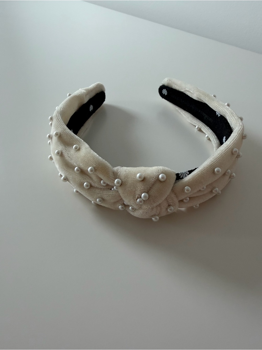 Lele Sadoughi Cream Pearl-Knot Headband